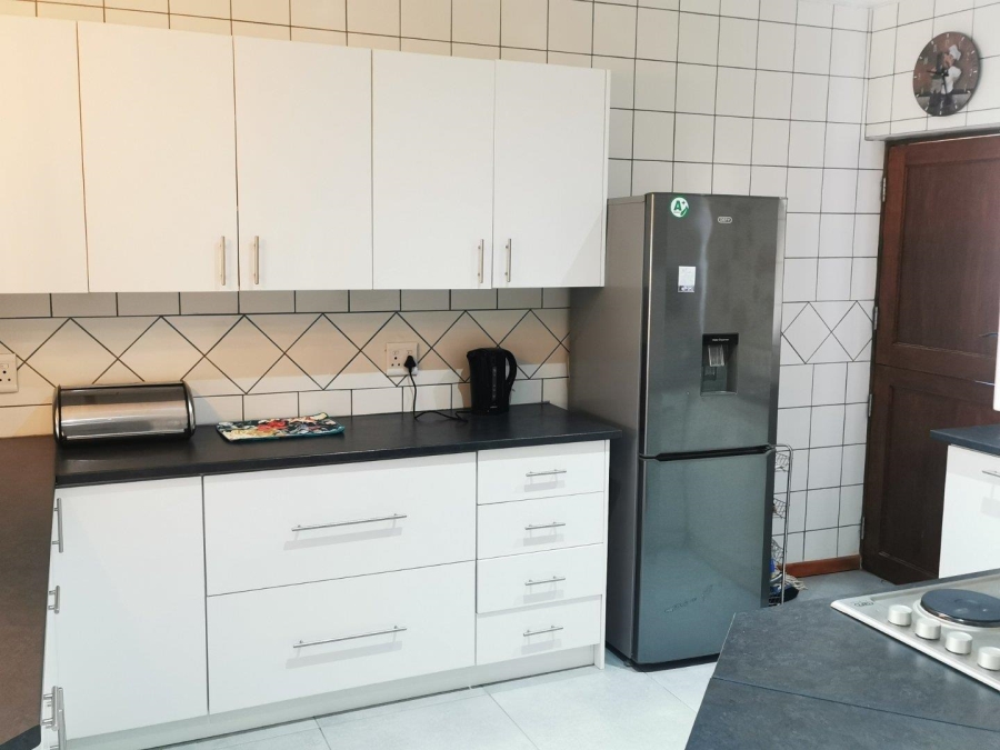 3 Bedroom Property for Sale in Wavecrest Eastern Cape